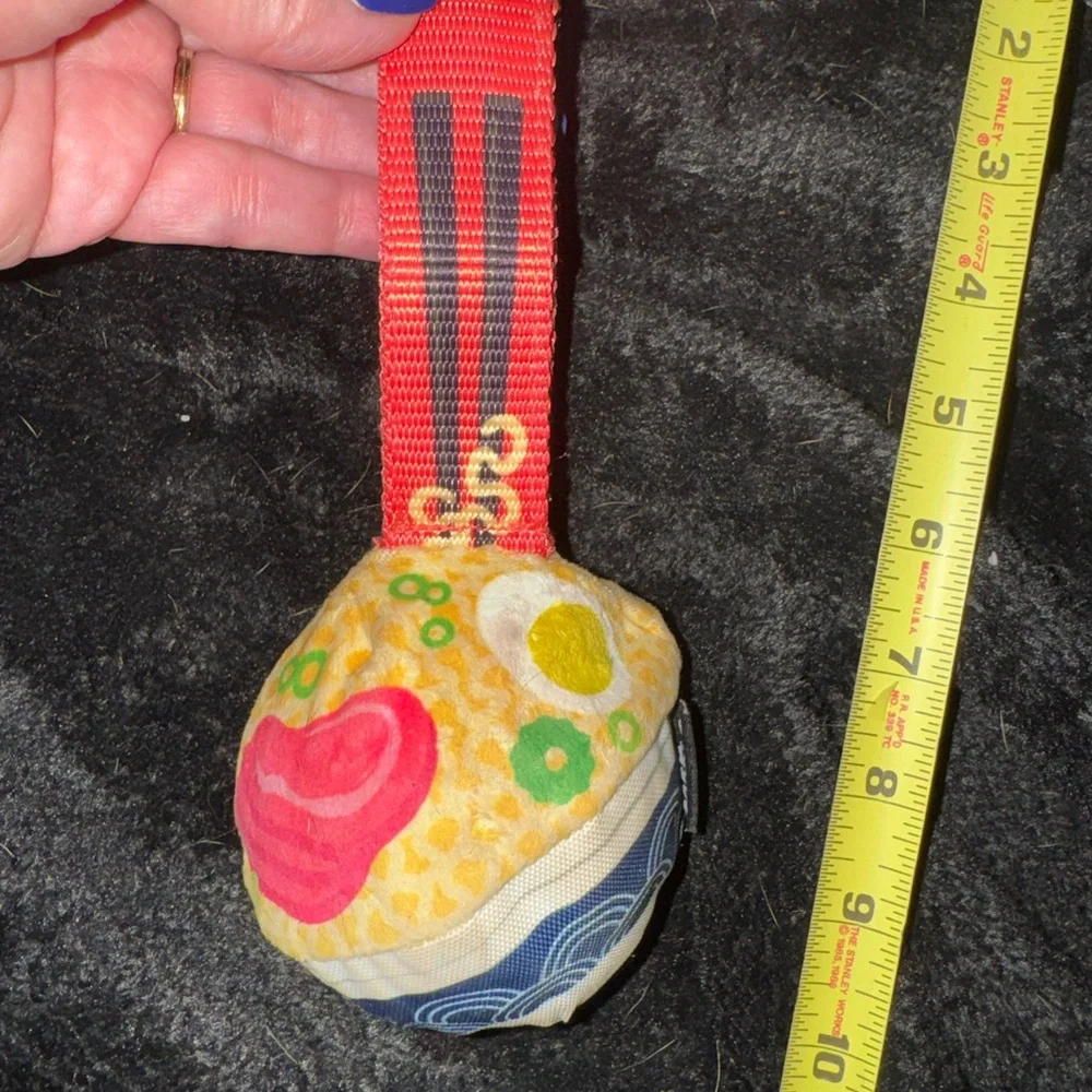 Bark Box Super Chewer L dog tug toy pork belly ramen rip & reveal NEW